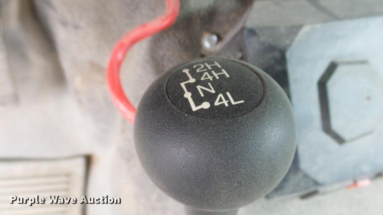 image for item DC3108 2006 Ford F550 Crew Cab flatbed truck