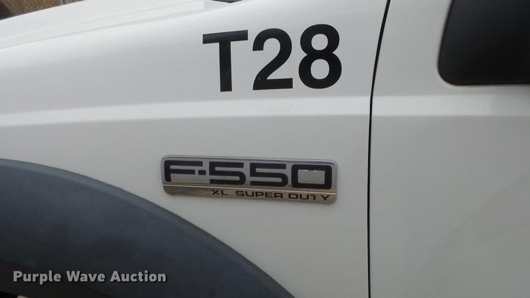 image for item DC3108 2006 Ford F550 Crew Cab flatbed truck