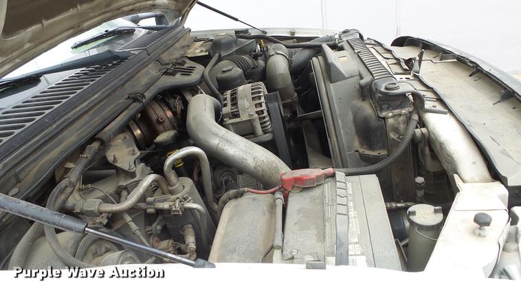 image for item DC3108 2006 Ford F550 Crew Cab flatbed truck