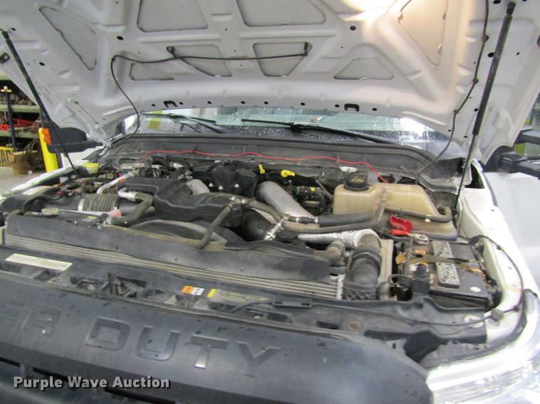 image for item DC4351 2013 Ford F350 Super Duty flatbed pickup truck