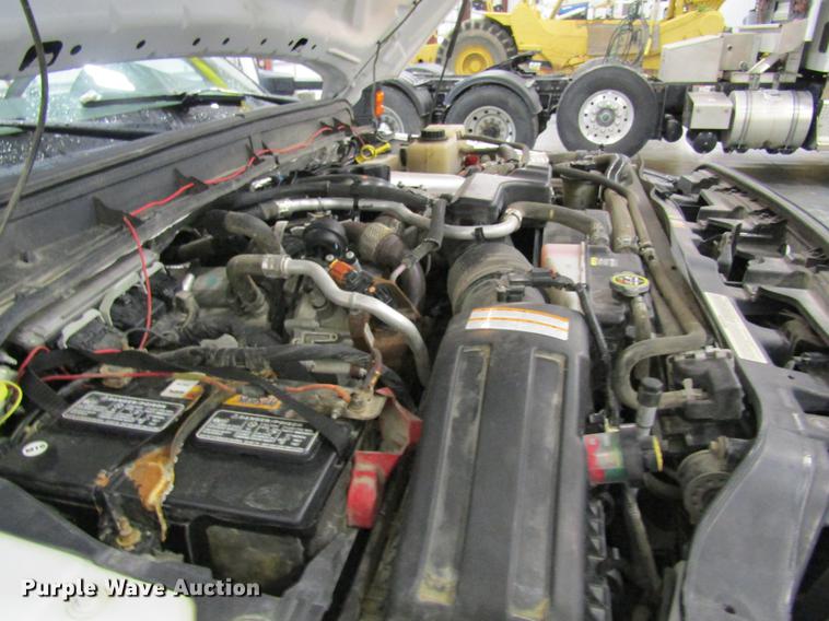 image for item DC4351 2013 Ford F350 Super Duty flatbed pickup truck