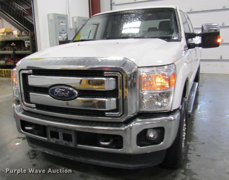image for item DC4352 2014 Ford F350 Super Duty Crew Cab pickup truck