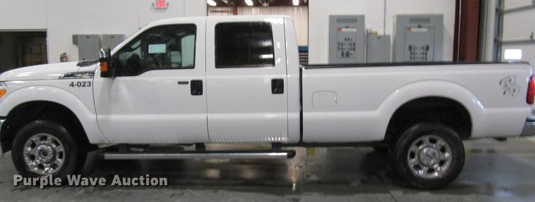 image for item DC4352 2014 Ford F350 Super Duty Crew Cab pickup truck