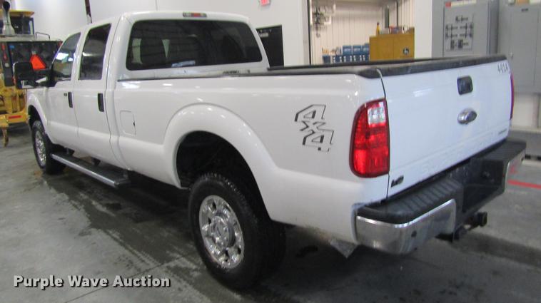 image for item DC4353 2013 Ford F350 Super Duty Crew Cab pickup truck