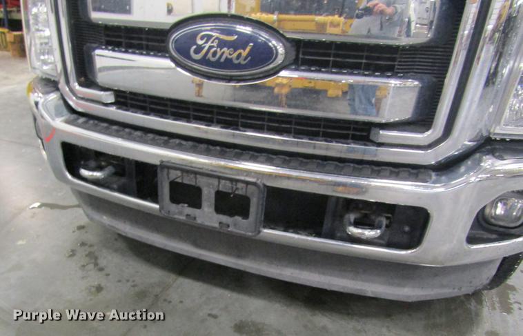 image for item DC4353 2013 Ford F350 Super Duty Crew Cab pickup truck