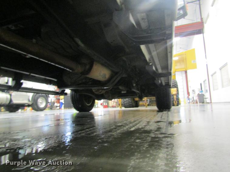 image for item DC4353 2013 Ford F350 Super Duty Crew Cab pickup truck