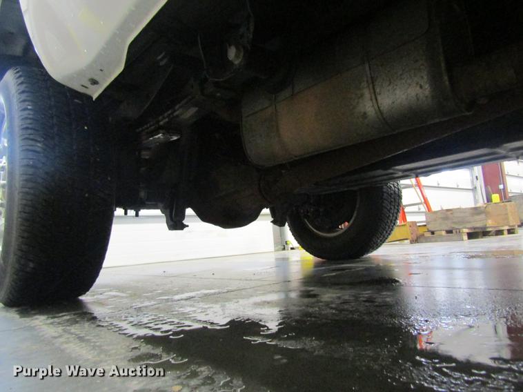 image for item DC4353 2013 Ford F350 Super Duty Crew Cab pickup truck