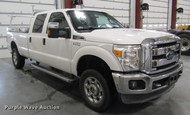 image for item DC4356 2013 Ford F350 Super Duty Crew Cab pickup truck