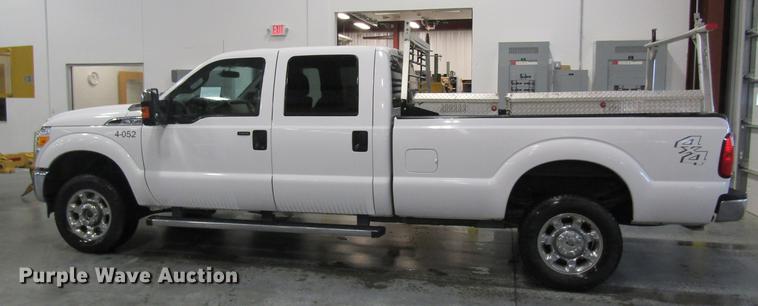 image for item DC4356 2013 Ford F350 Super Duty Crew Cab pickup truck