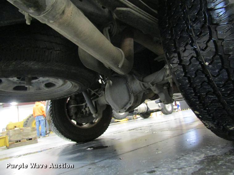 image for item DC4356 2013 Ford F350 Super Duty Crew Cab pickup truck