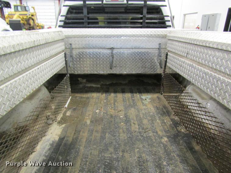 image for item DC4356 2013 Ford F350 Super Duty Crew Cab pickup truck