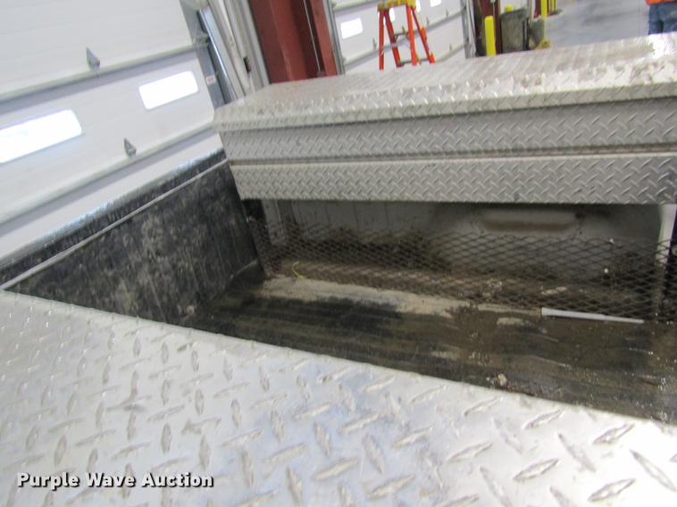 image for item DC4356 2013 Ford F350 Super Duty Crew Cab pickup truck