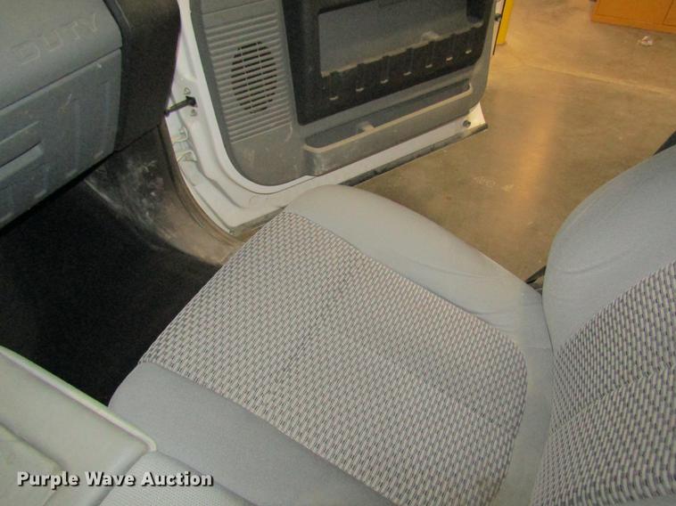 image for item DC4356 2013 Ford F350 Super Duty Crew Cab pickup truck