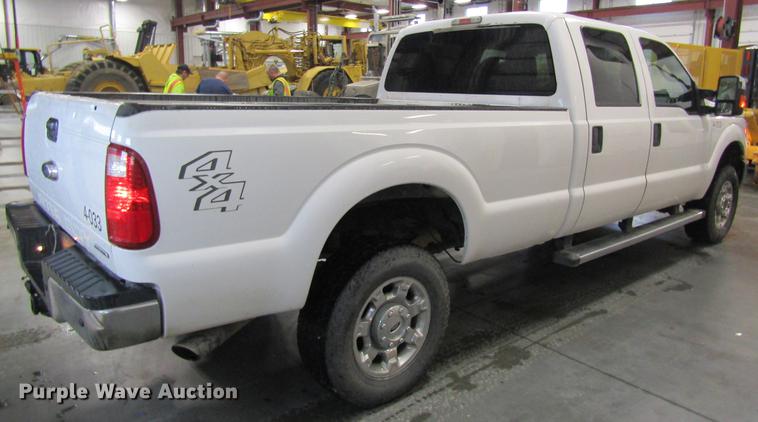 image for item DC4357 2013 Ford F350 Super Duty Crew Cab pickup truck