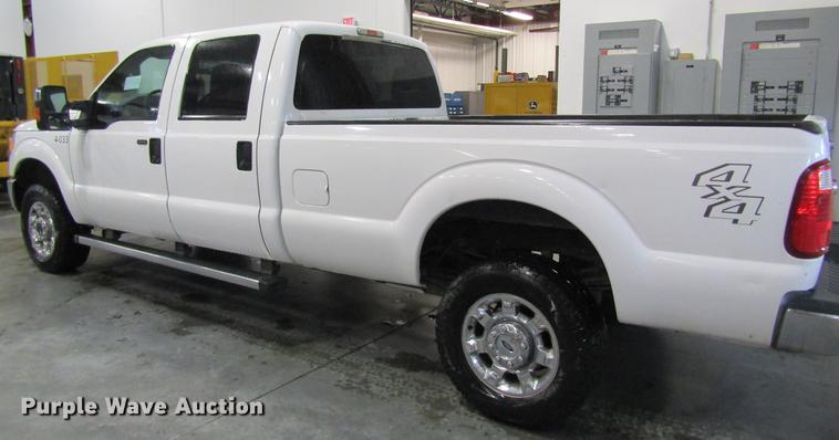image for item DC4357 2013 Ford F350 Super Duty Crew Cab pickup truck