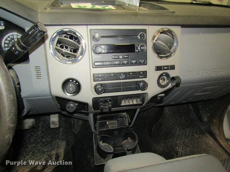 image for item DC4357 2013 Ford F350 Super Duty Crew Cab pickup truck