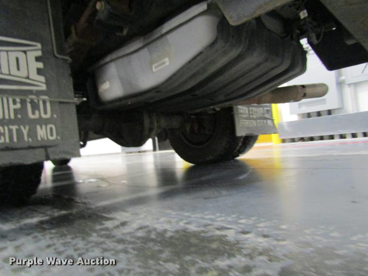 image for item DC4358 2013 Ford F350 Super Duty flatbed pickup truck