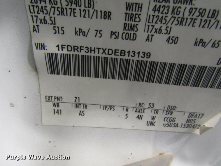 image for item DC4358 2013 Ford F350 Super Duty flatbed pickup truck