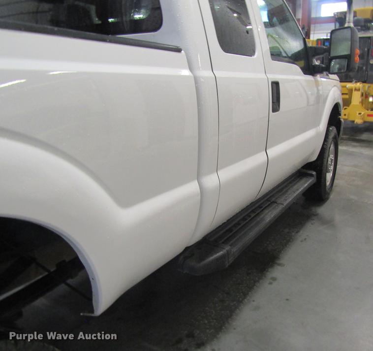 image for item DC4359 2015 Ford F250 Super Duty SuperCab pickup truck