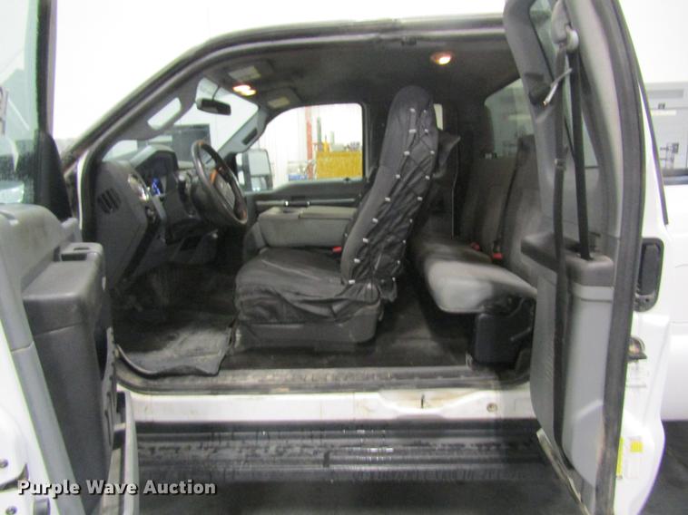 image for item DC4359 2015 Ford F250 Super Duty SuperCab pickup truck