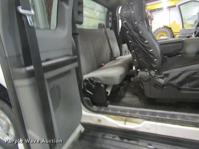 image for item DC4359 2015 Ford F250 Super Duty SuperCab pickup truck