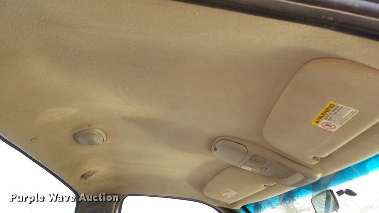 image for item DC5583 2002 Dodge Ram 2500 pickup truck