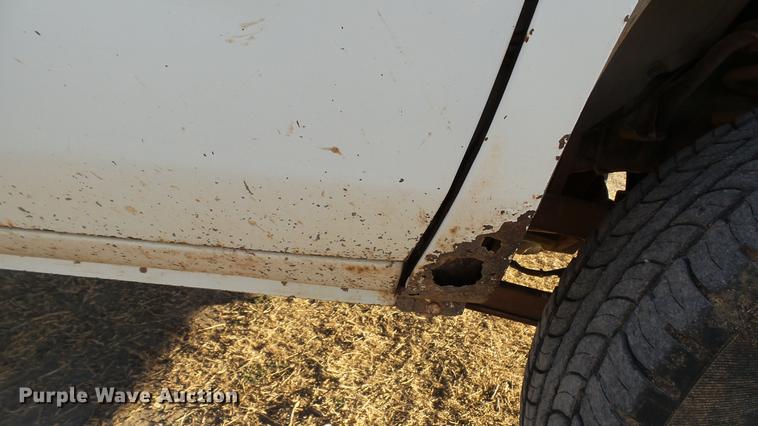 image for item DC5583 2002 Dodge Ram 2500 pickup truck