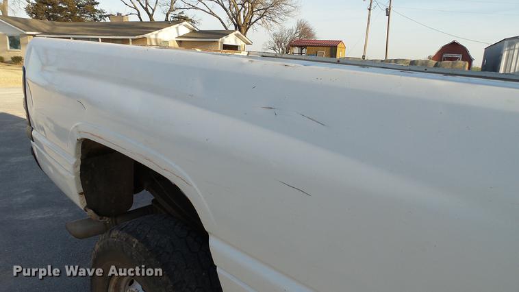 image for item DC5583 2002 Dodge Ram 2500 pickup truck