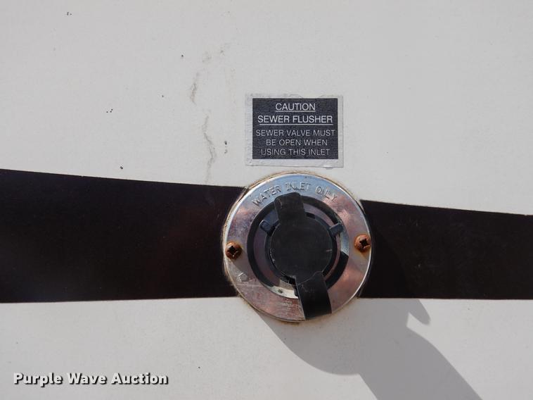 image for item DC5972 2007 Coachman Chaparral 340QBS camper