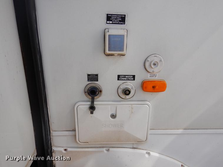 image for item DC5972 2007 Coachman Chaparral 340QBS camper