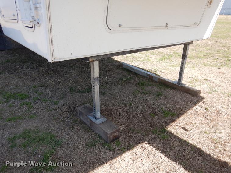 image for item DC5972 2007 Coachman Chaparral 340QBS camper