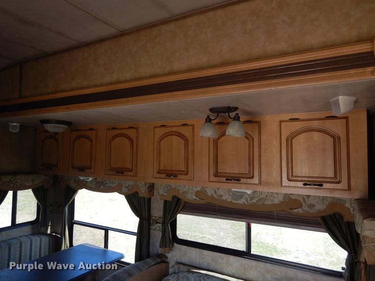 image for item DC5972 2007 Coachman Chaparral 340QBS camper