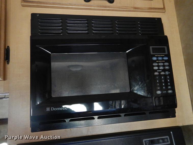 image for item DC5972 2007 Coachman Chaparral 340QBS camper