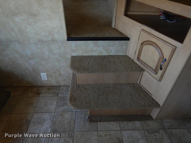 image for item DC5972 2007 Coachman Chaparral 340QBS camper