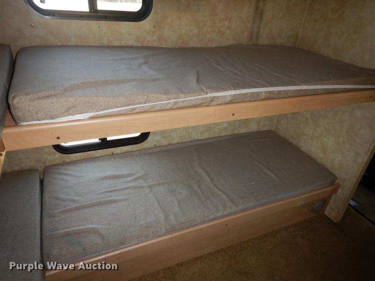 image for item DC5972 2007 Coachman Chaparral 340QBS camper
