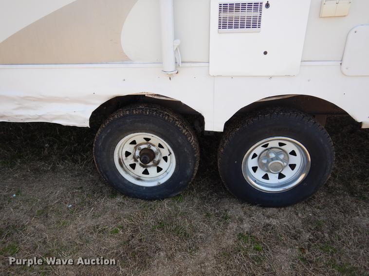 image for item DC5972 2007 Coachman Chaparral 340QBS camper