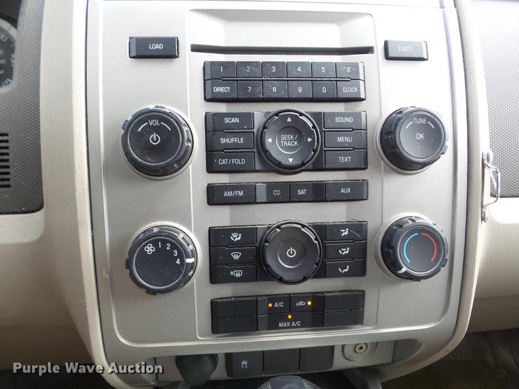 image for item DC7371 2008 Ford Escape XLT SUV