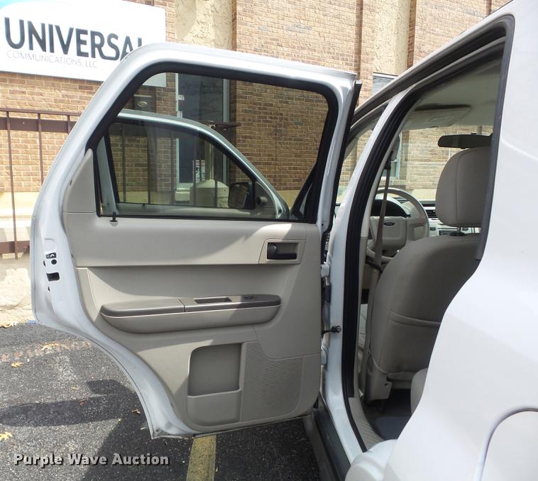 image for item DC7371 2008 Ford Escape XLT SUV