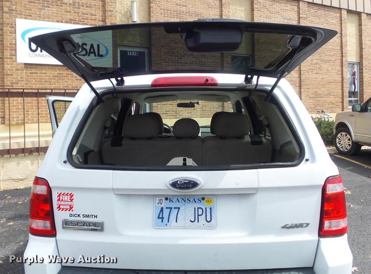image for item DC7371 2008 Ford Escape XLT SUV