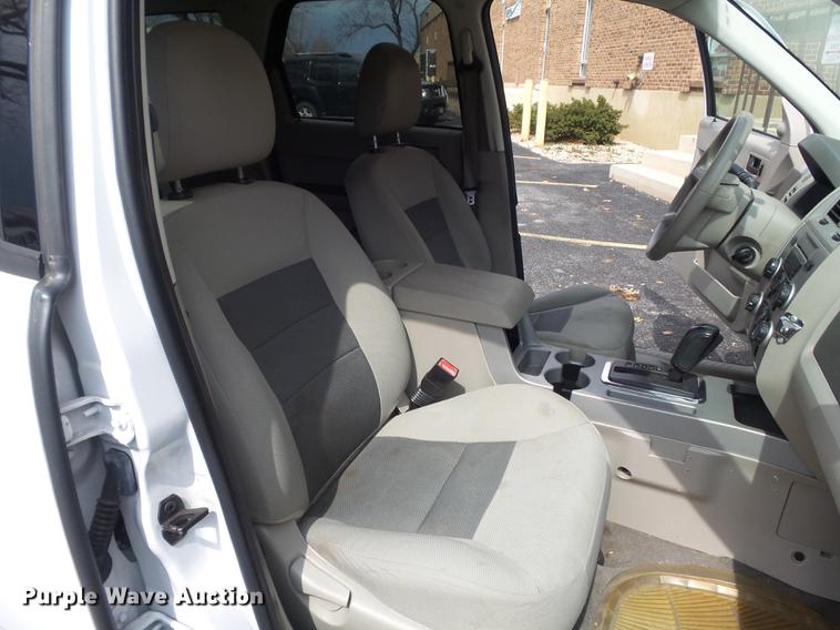 image for item DC7371 2008 Ford Escape XLT SUV