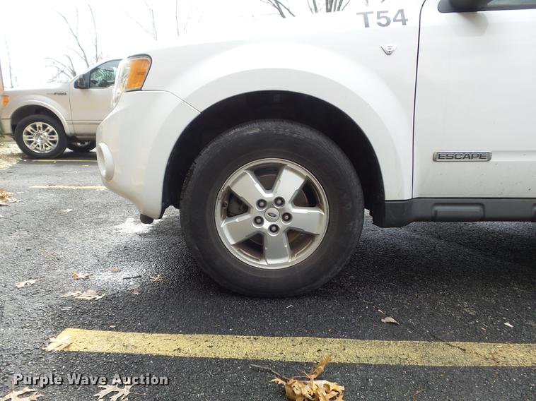 image for item DC7371 2008 Ford Escape XLT SUV