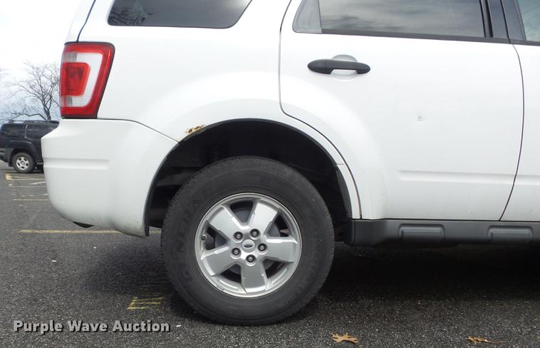 image for item DC7371 2008 Ford Escape XLT SUV