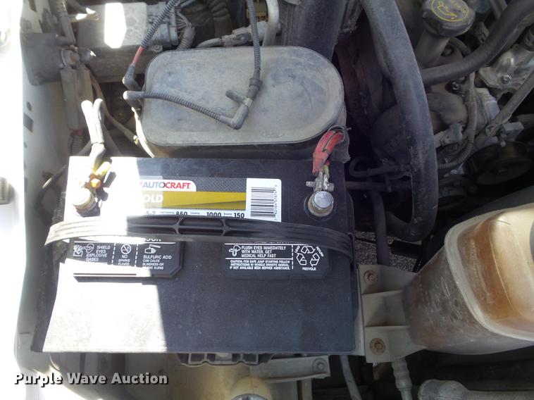 image for item DC7376 2001 Ford F250 Super Duty XL SuperCab pickup truck