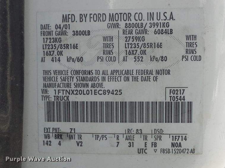 image for item DC7376 2001 Ford F250 Super Duty XL SuperCab pickup truck