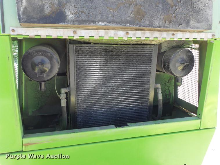 image for item DC7377 1998 Sullair 250DPQJD air compressor