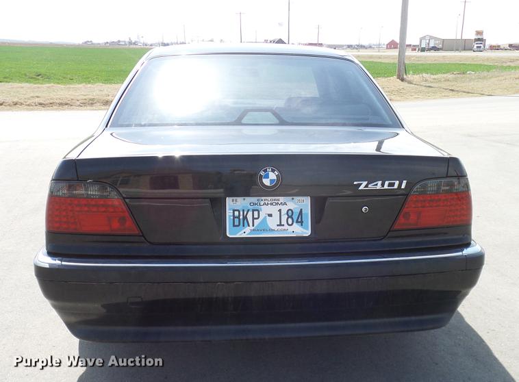 image for item DD1355 1995 BMW 740i