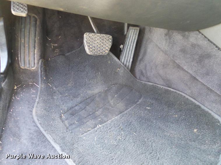 image for item DD1355 1995 BMW 740i