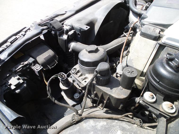 image for item DD1355 1995 BMW 740i