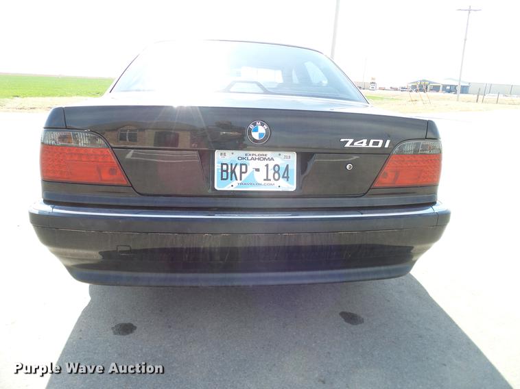 image for item DD1355 1995 BMW 740i