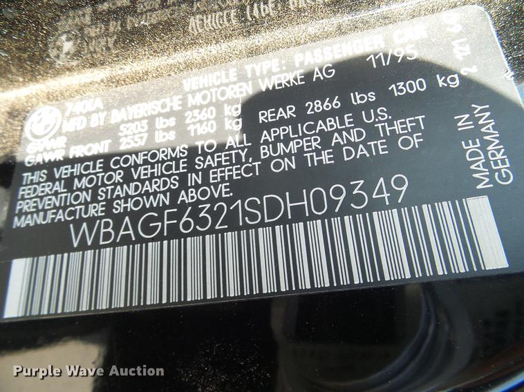 image for item DD1355 1995 BMW 740i